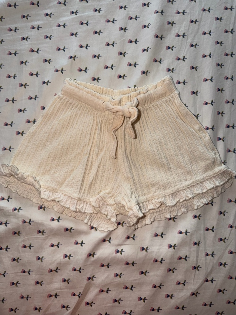 Zara Cream Ribbed Ruffle Drawstring Kids Shorts